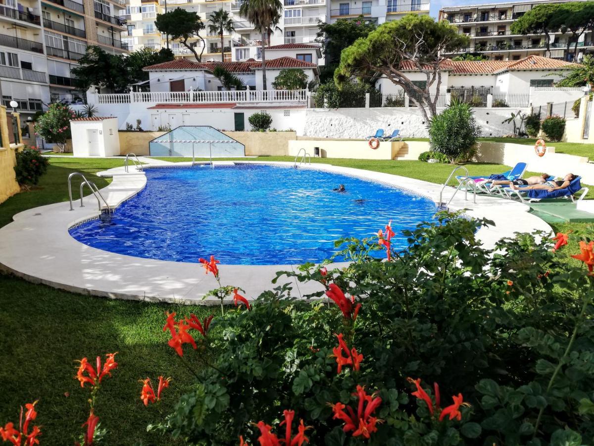 Apartamento Mar Azul, Primera Linea De Playa Sitio de Calahonda المظهر الخارجي الصورة