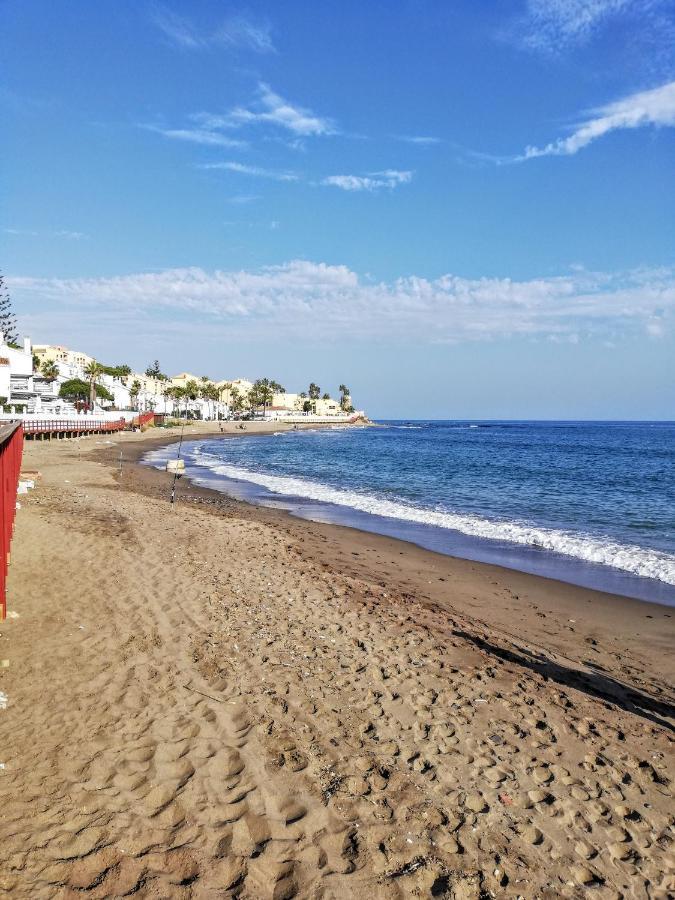 Apartamento Mar Azul, Primera Linea De Playa Sitio de Calahonda المظهر الخارجي الصورة