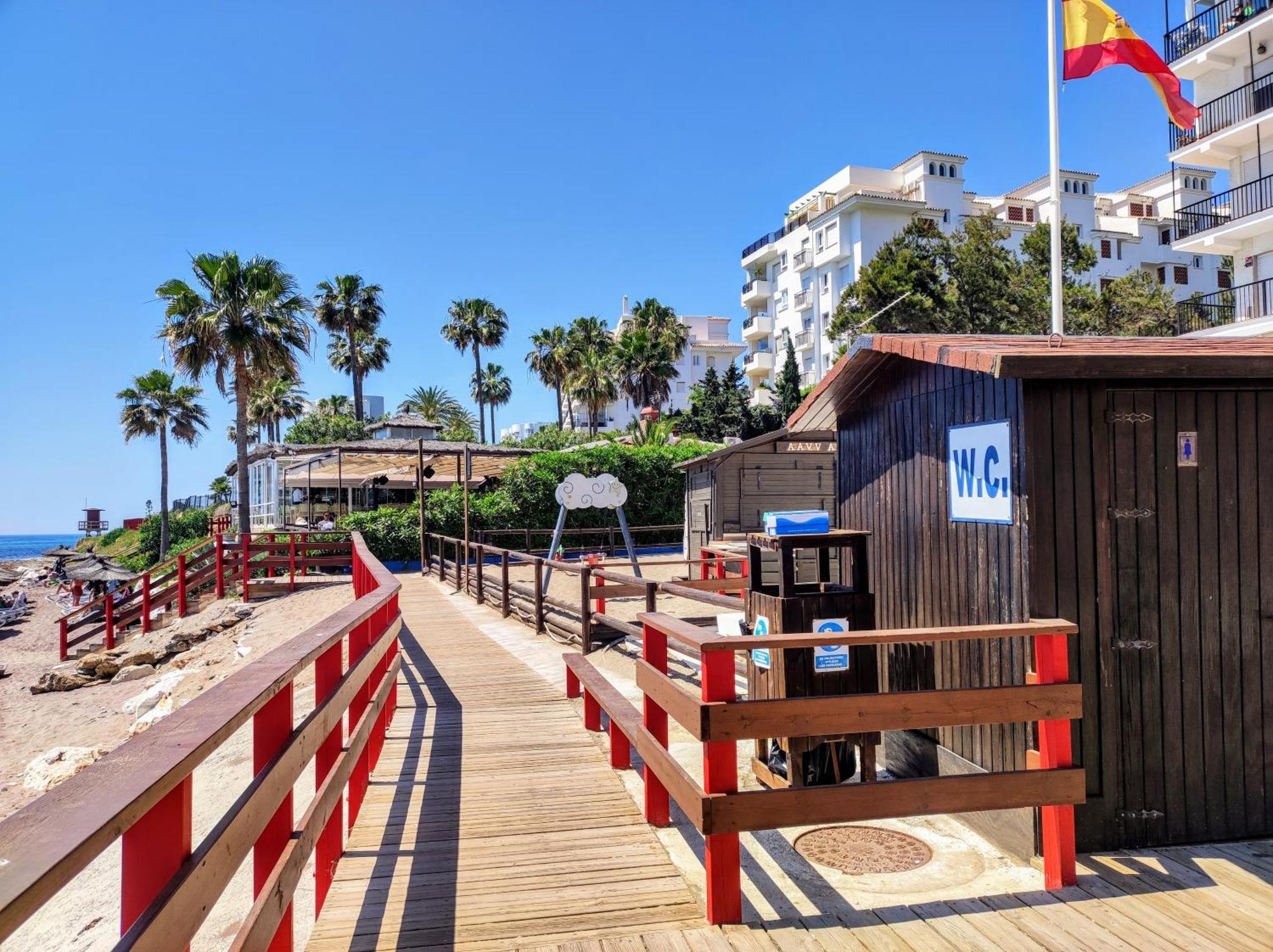 Apartamento Mar Azul, Primera Linea De Playa Sitio de Calahonda المظهر الخارجي الصورة